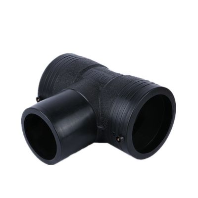 Junta plástica negra de la instalación de tuberías de Mesh Skeleton Composite PE Electrofusion del alambre de la camiseta del moldeo por inyección