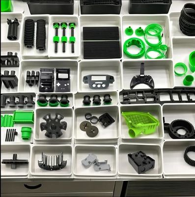 Fabrica de productos moldeados por inyección de plástico a medida Fabrica de OEM Fabricación de piezas moldeadas Moldeados de alta calidad